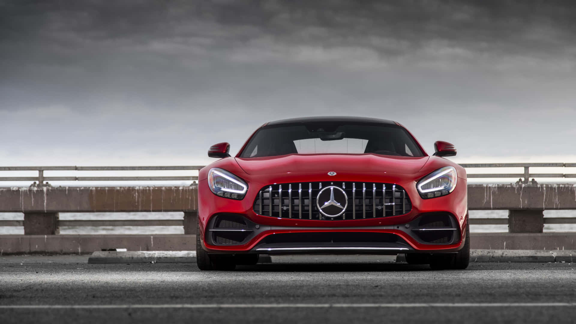 Sleek Mercedes-Benz Car in Stunning 4K Resolution