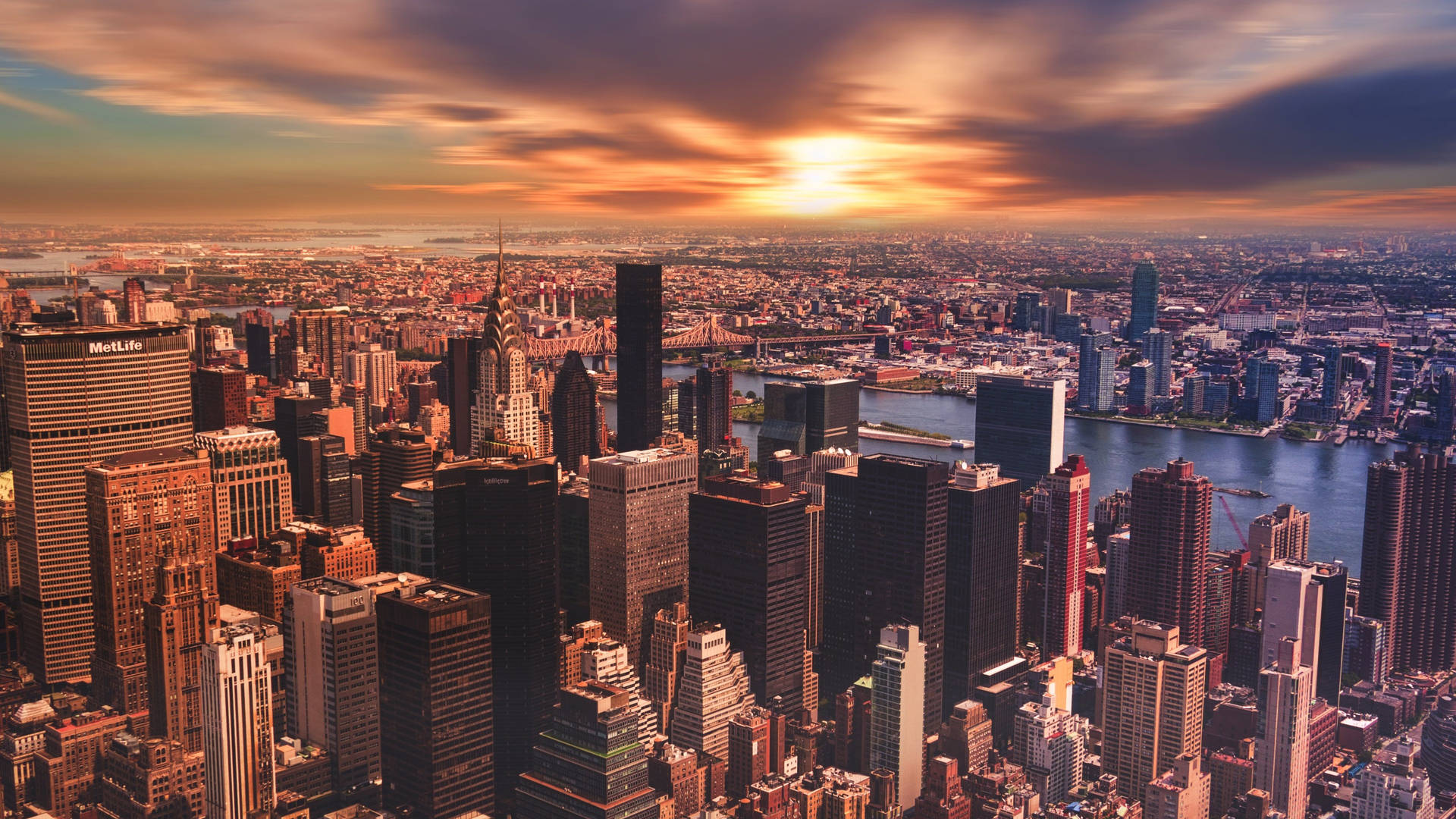 The Bustling Beauty of New York City Wallpaper