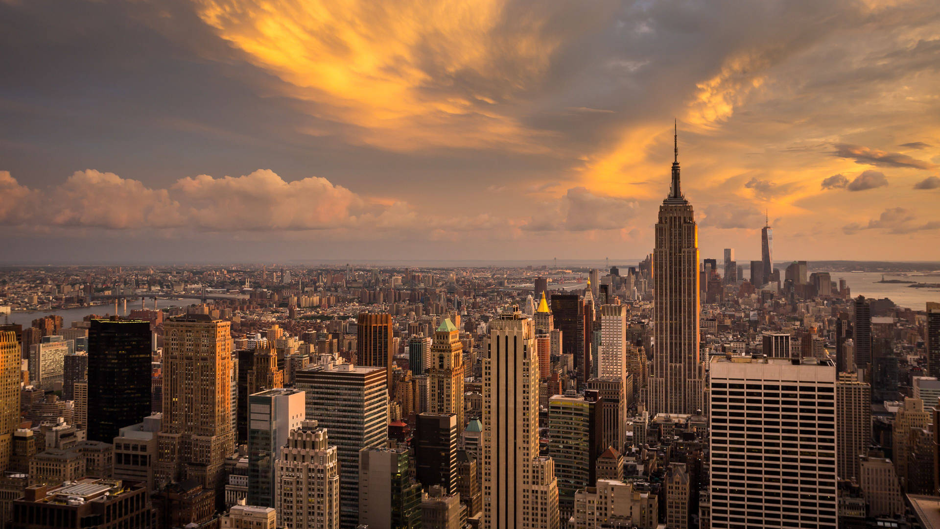 Laspettacolare Vista In 4k Dello Skyline Di New York City Sfondo