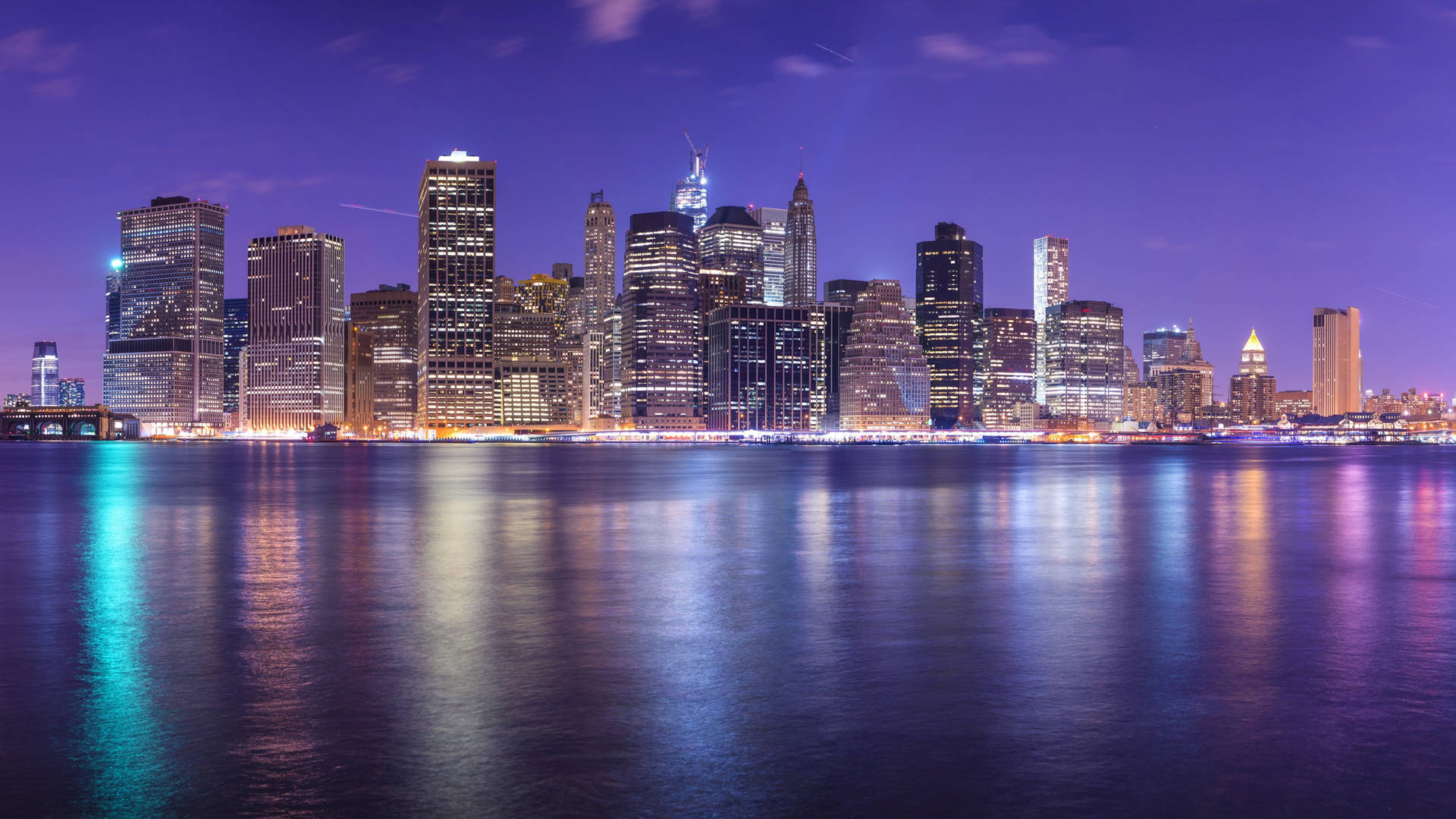 Gå en tur gennem en levende og ikonisk New York City skyline. Wallpaper
