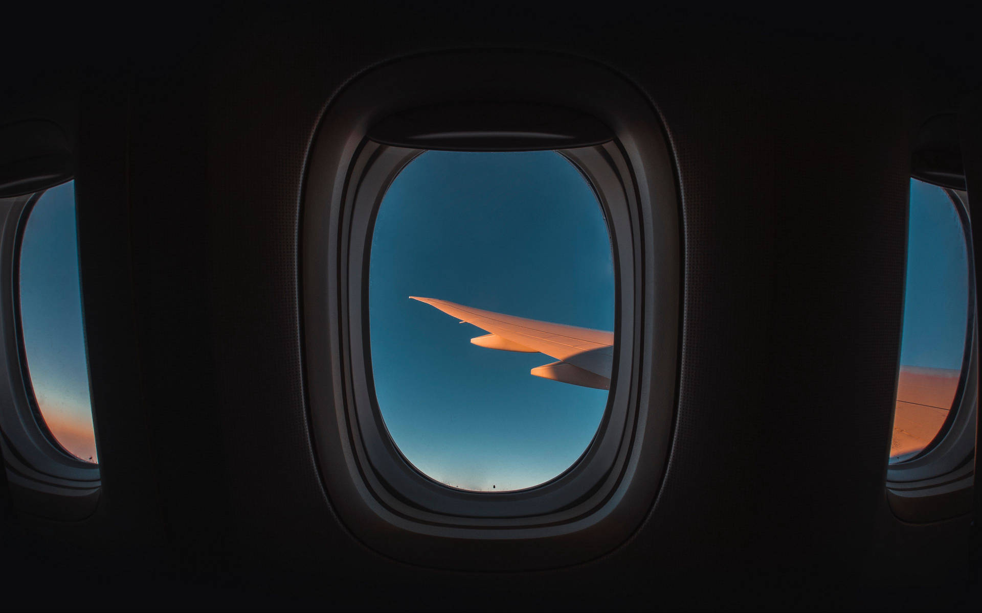 4k Plane Window Se Wallpaper