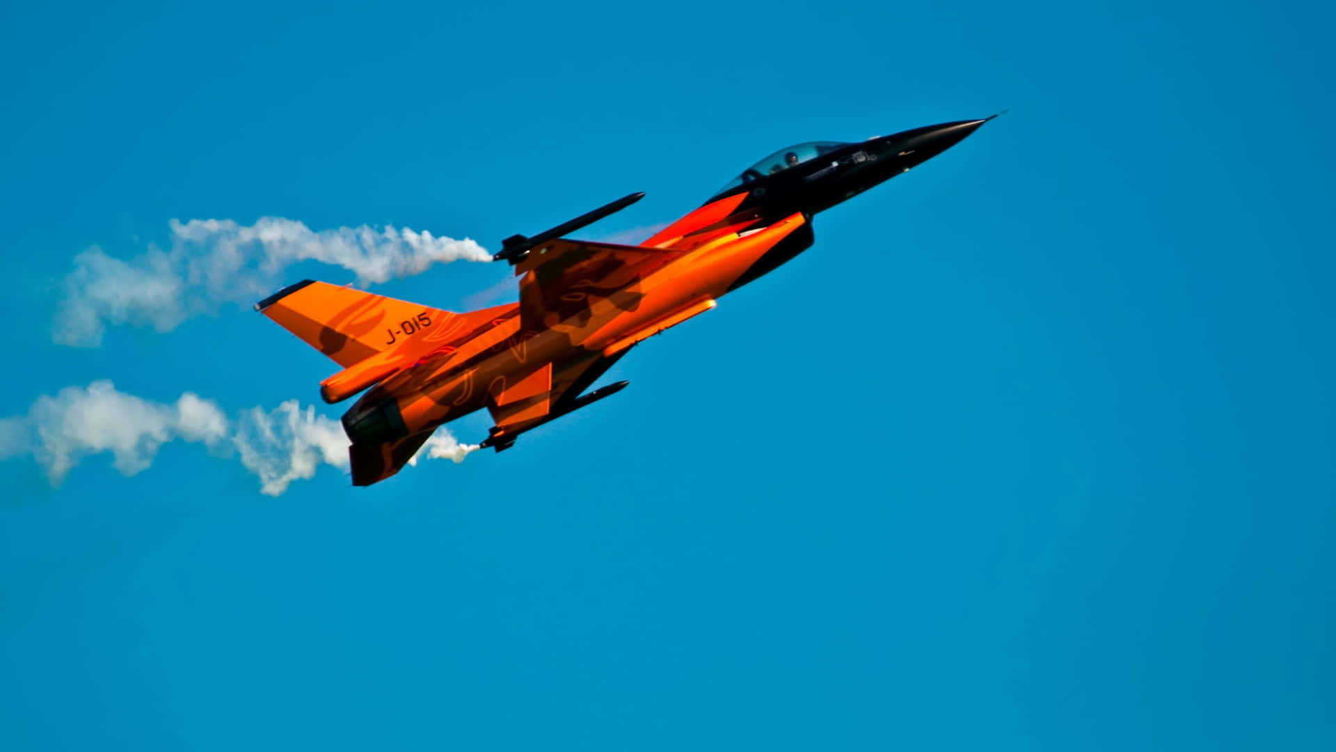4kflugzeuge - Oranger Rauch Wallpaper