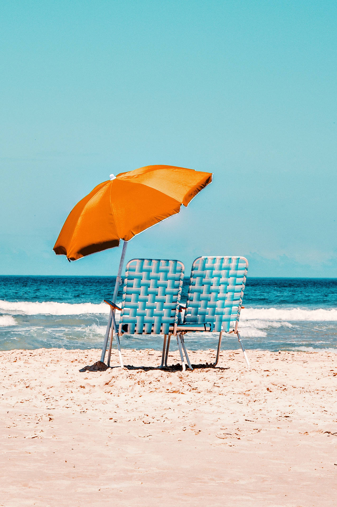 4k Ultra Hd Beach Chairs Umbrella Wallpaper