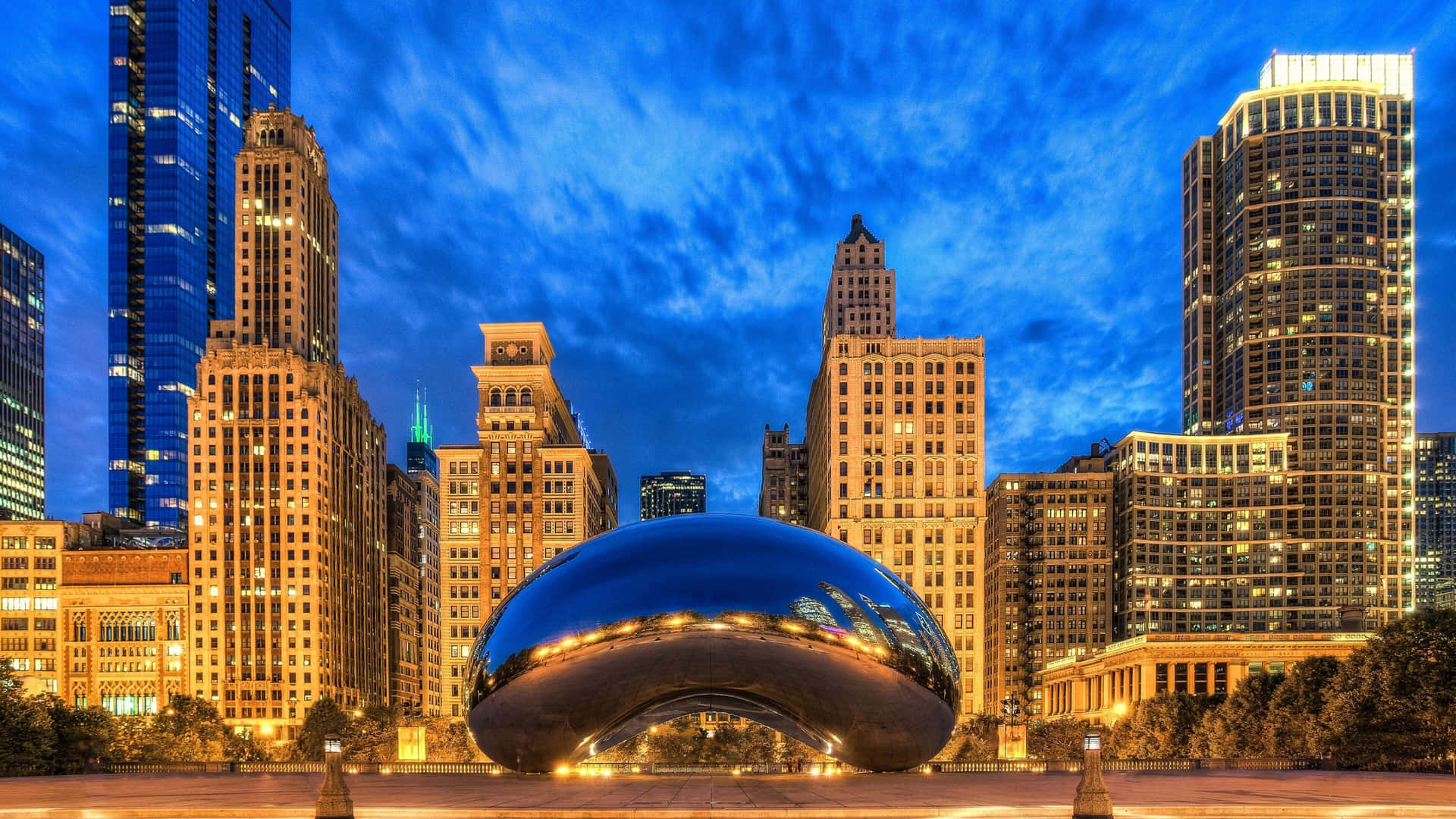 Lyser Skyline: 4K View af Chicago om natten Wallpaper