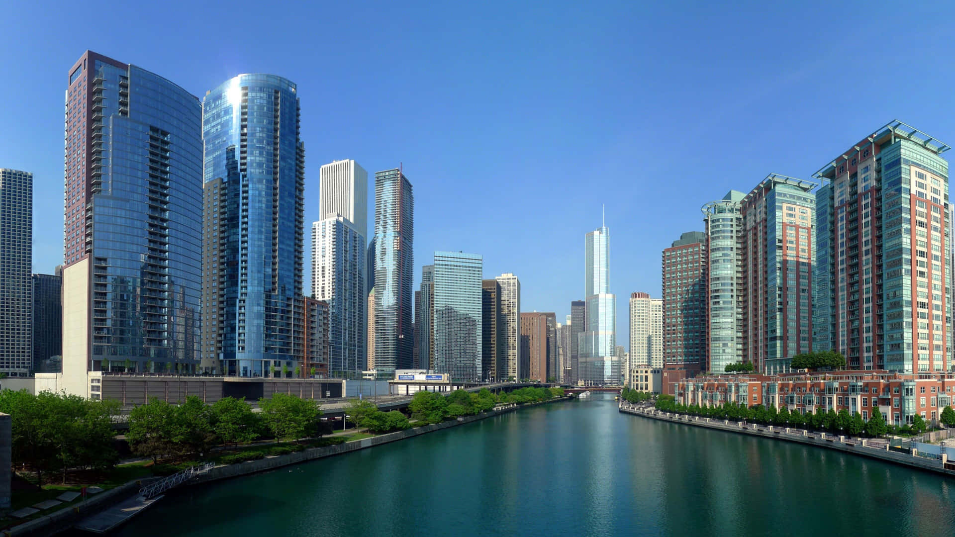 Chicago River And Skyline Wallpaper