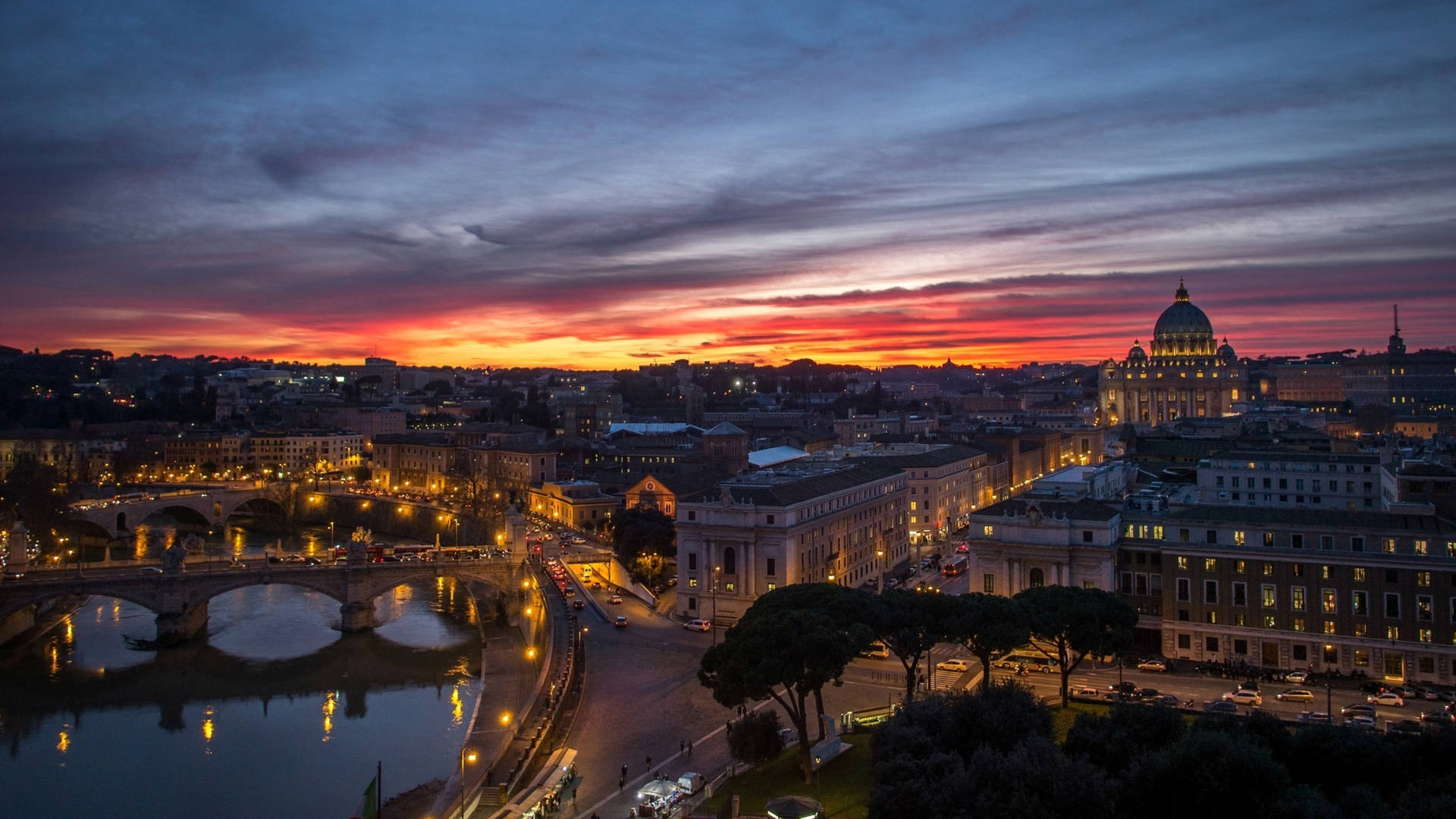 Free Photo  Famous st peters basilica in vatican city and the sky with  beautiful colors behind