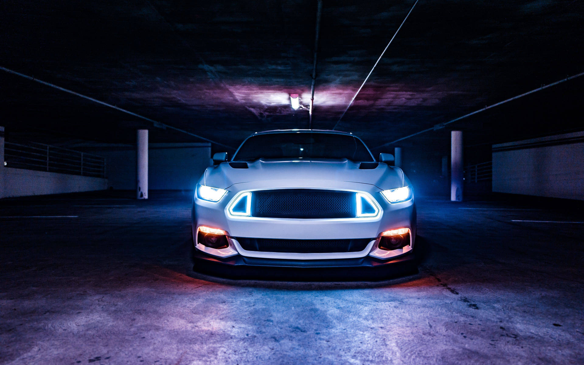 4K Ultra HD Mustang Med LED Forlygter skabelon tapet Wallpaper