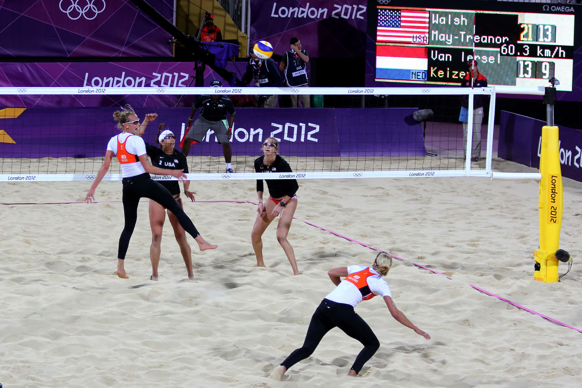 4k Volleyball Background Playing Beach Volleyball