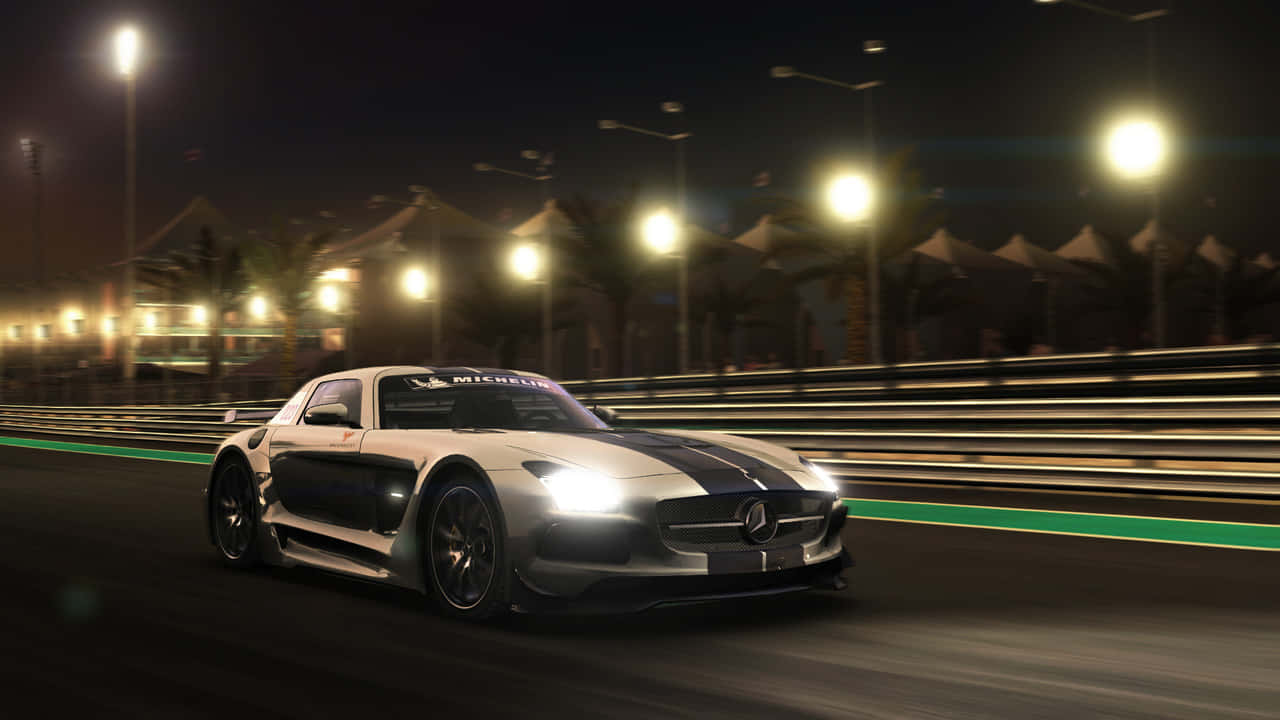 Konkurrer med Intensitet i 720p Grid Autosport