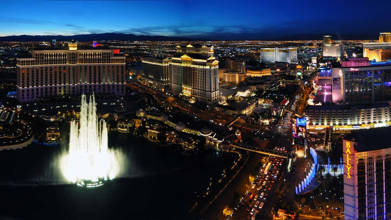 Enjoy the twinkling lights of Las Vegas in 720p