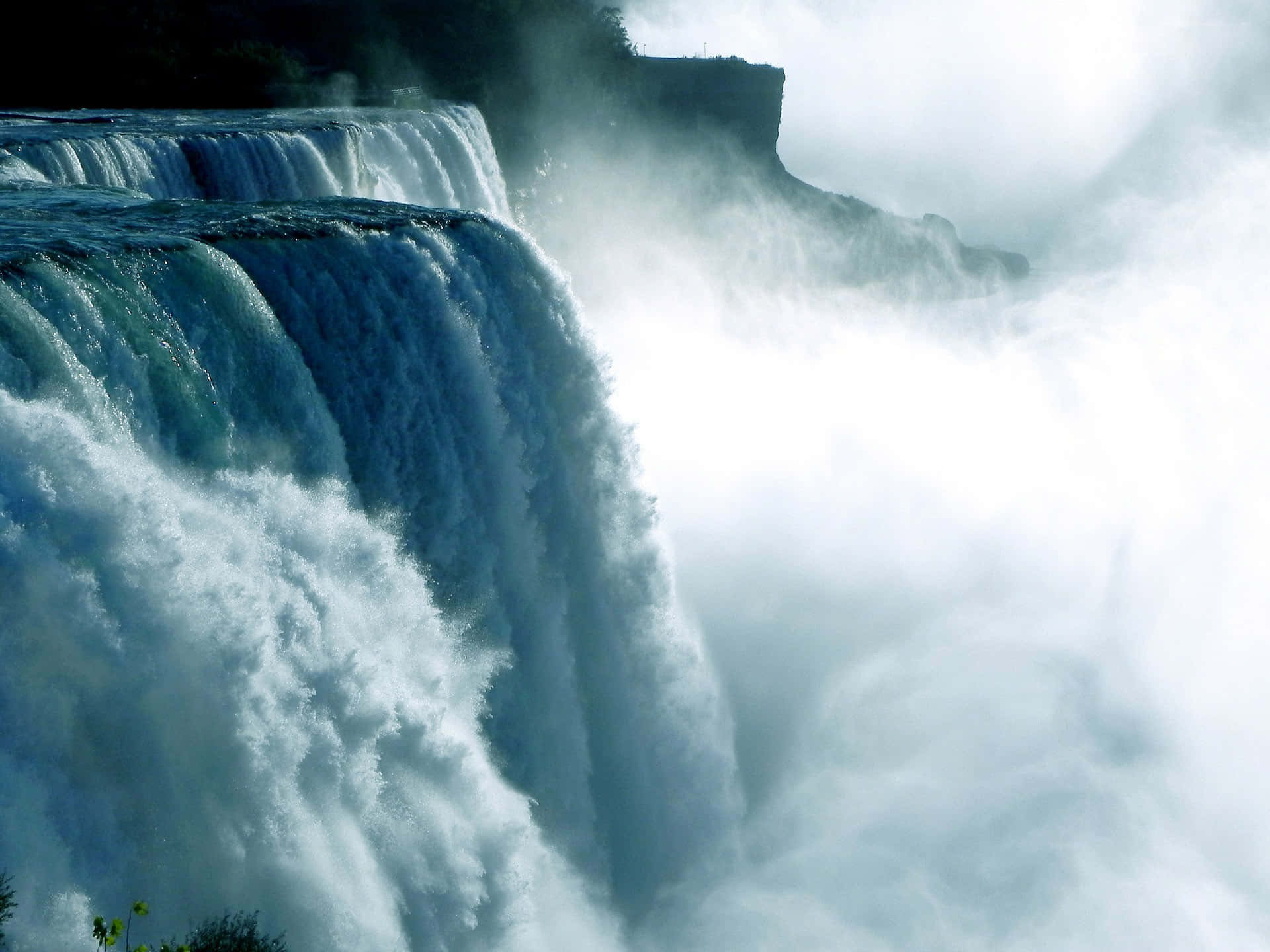 Njutav Den Fantastiska Utsikten Över Niagara Falls!