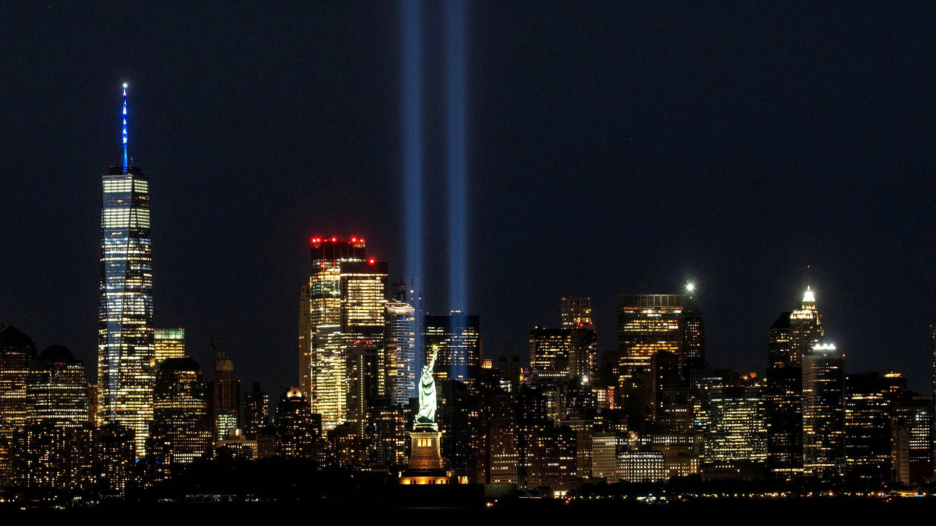 Homenajeal Memorial Del 911 En Luz Fondo de pantalla