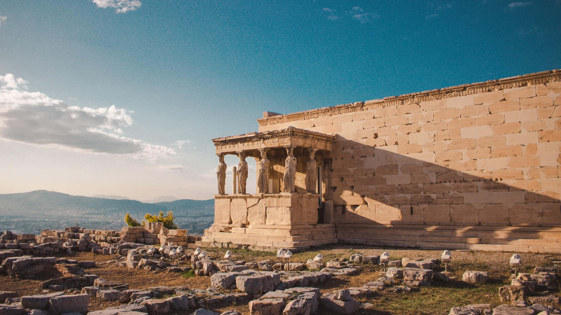 A Beautiful Sunny Day At The Erechtheion Wallpaper