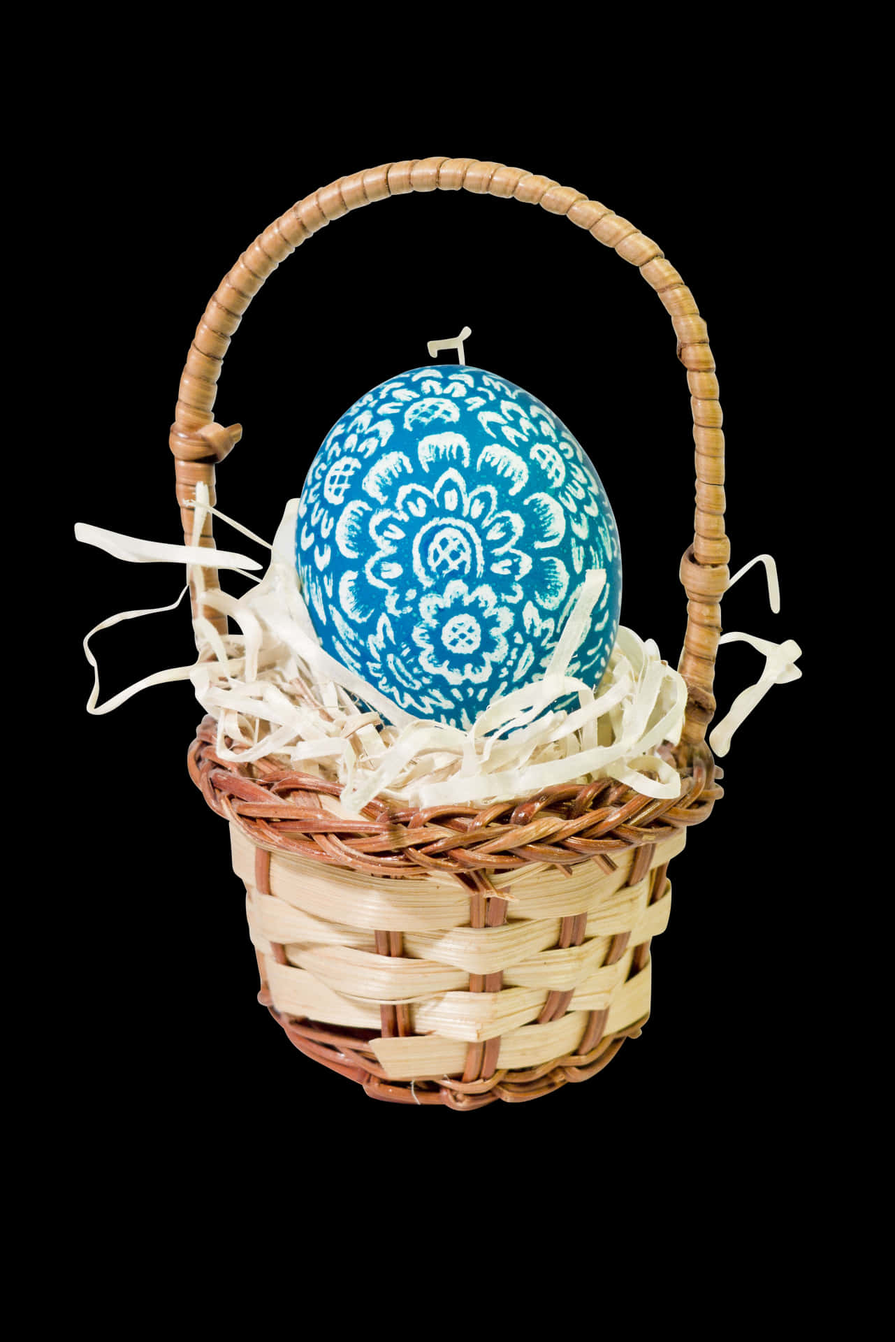 A Blue Egg In A Basket PNG
