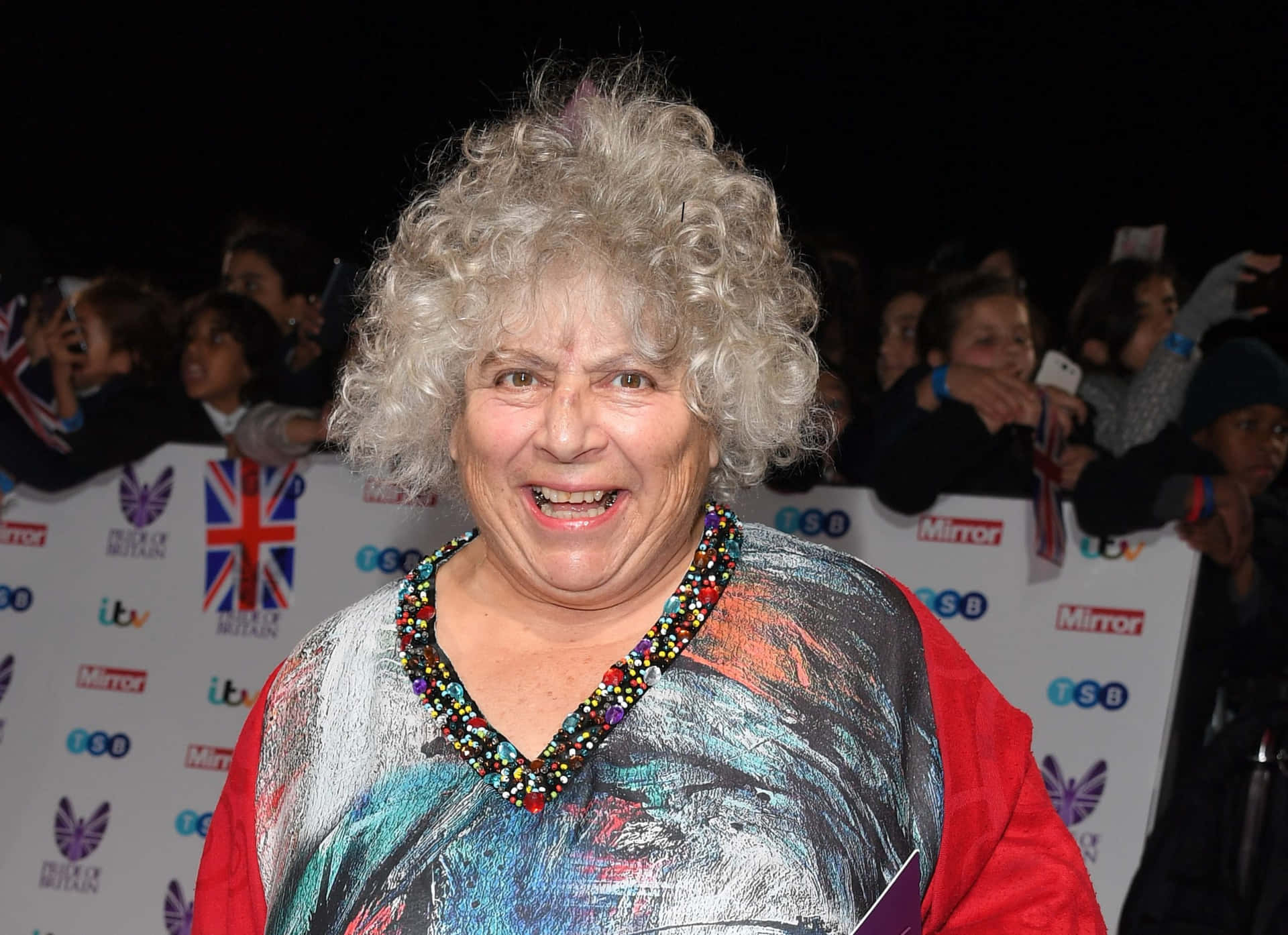 A Candid Moment With Miriam Margolyes Wallpaper