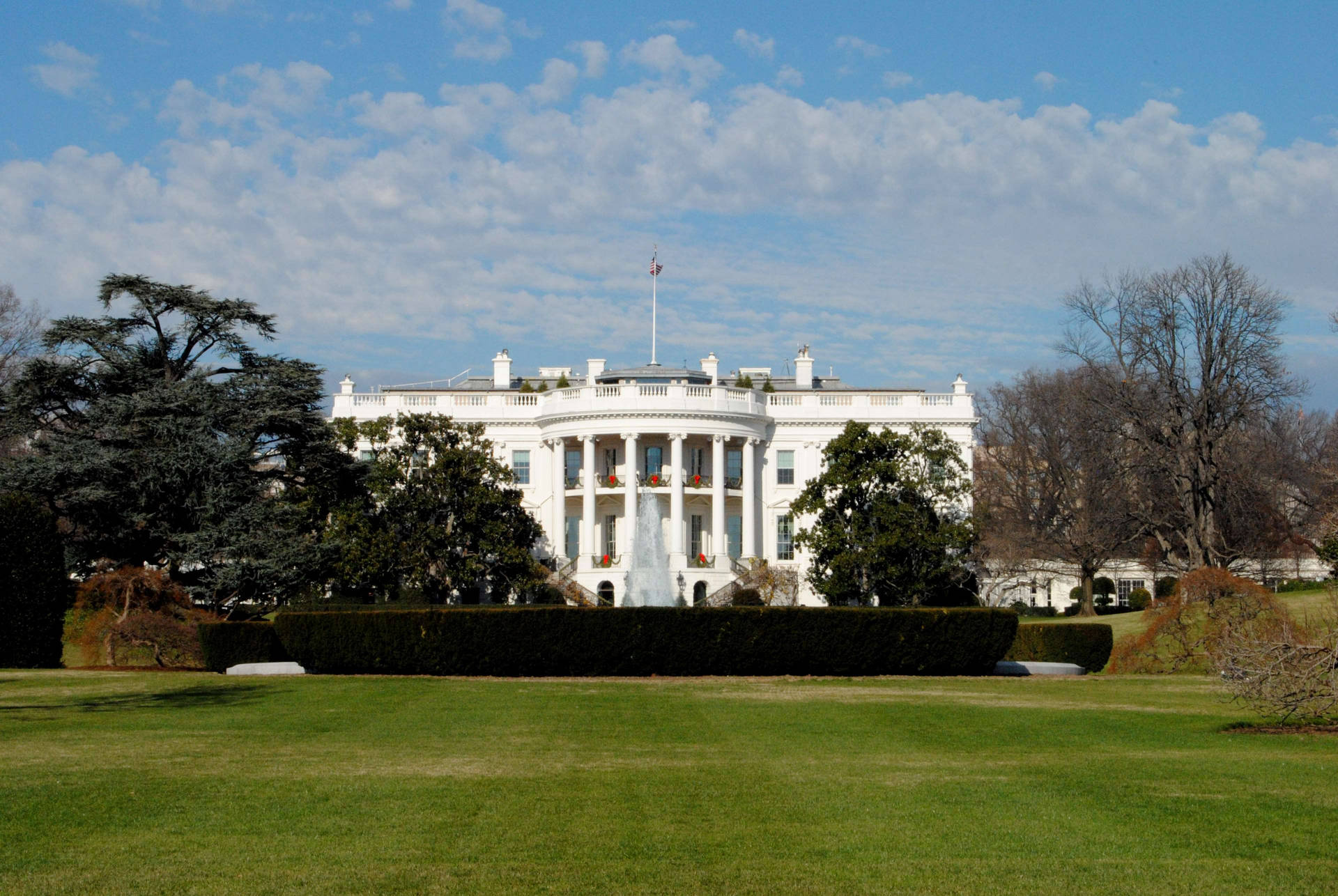 A Farther View Of The White House Wallpaper