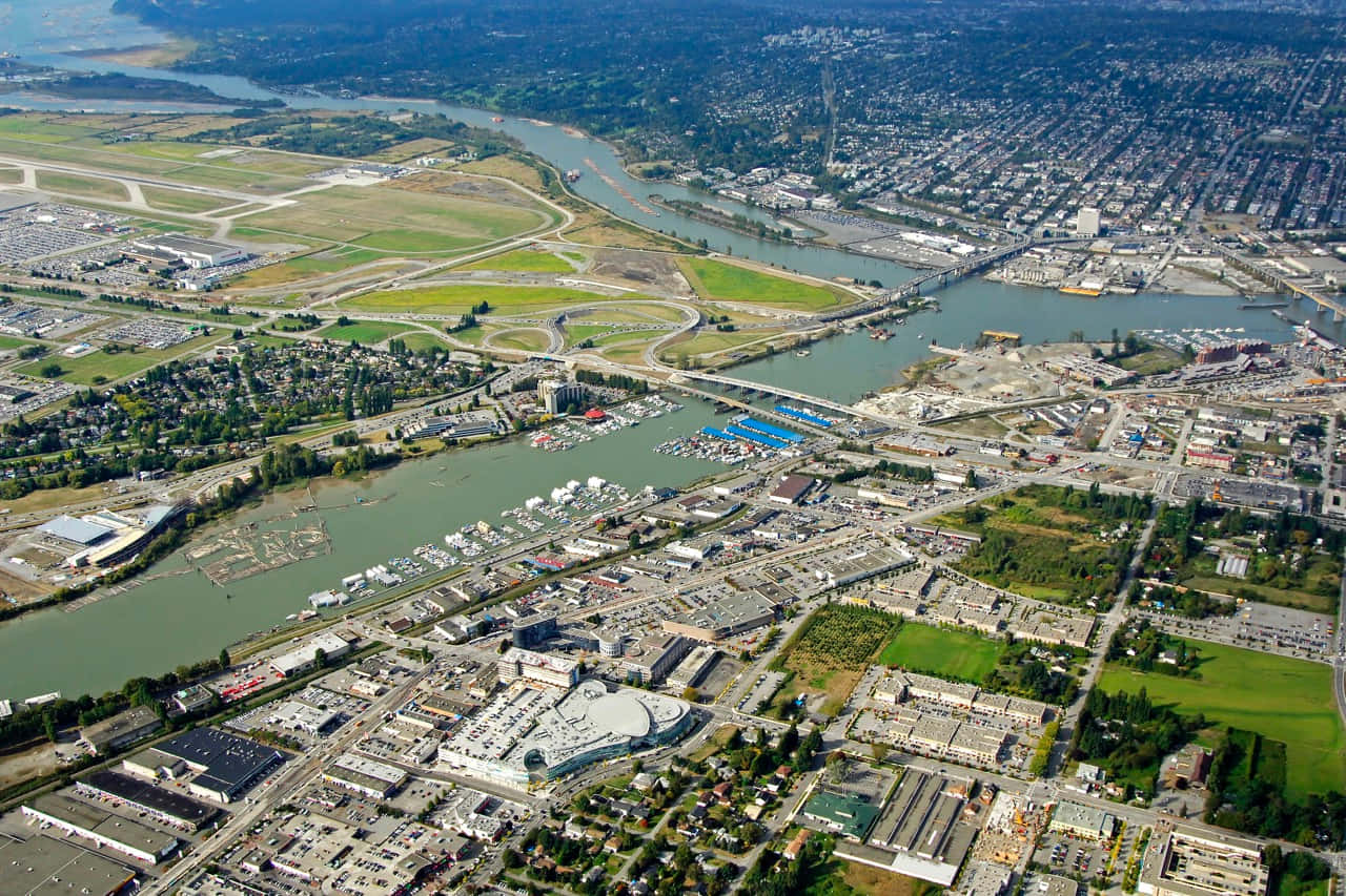 Een Panoramisch Uitzicht Op Het Rustige Stadsbeeld Van Richmond, Canada Achtergrond