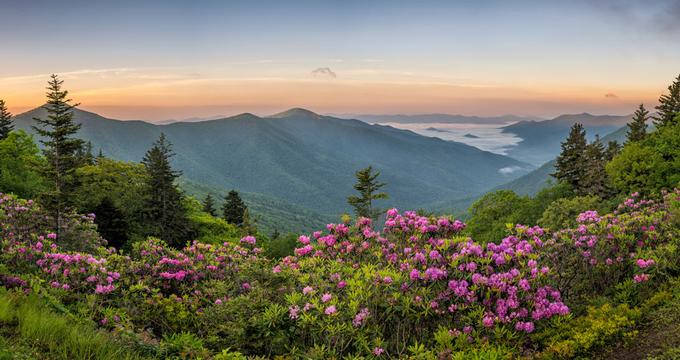 A Picturesque View Of North Carolina's Majestic Landscape Wallpaper