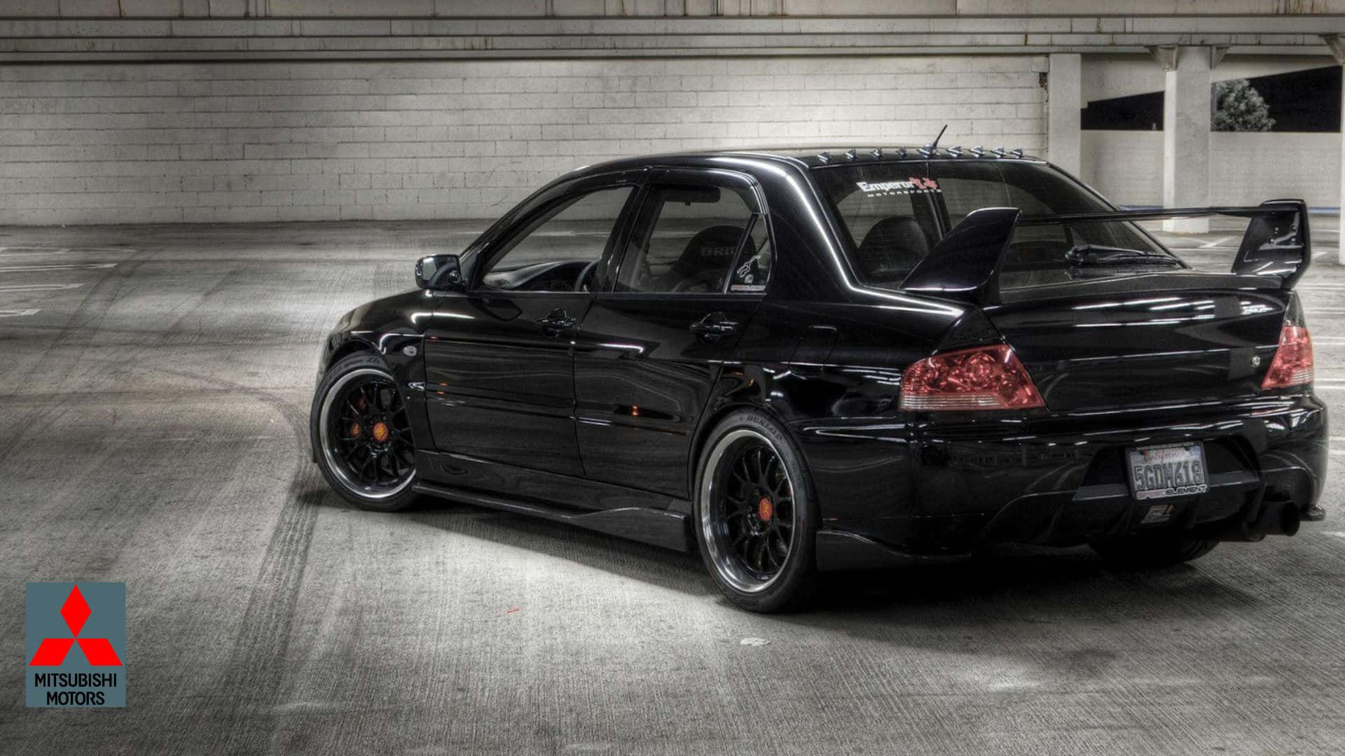 A Power Packed Performance - The Mighty Mitsubishi Lancer Evolution Wallpaper