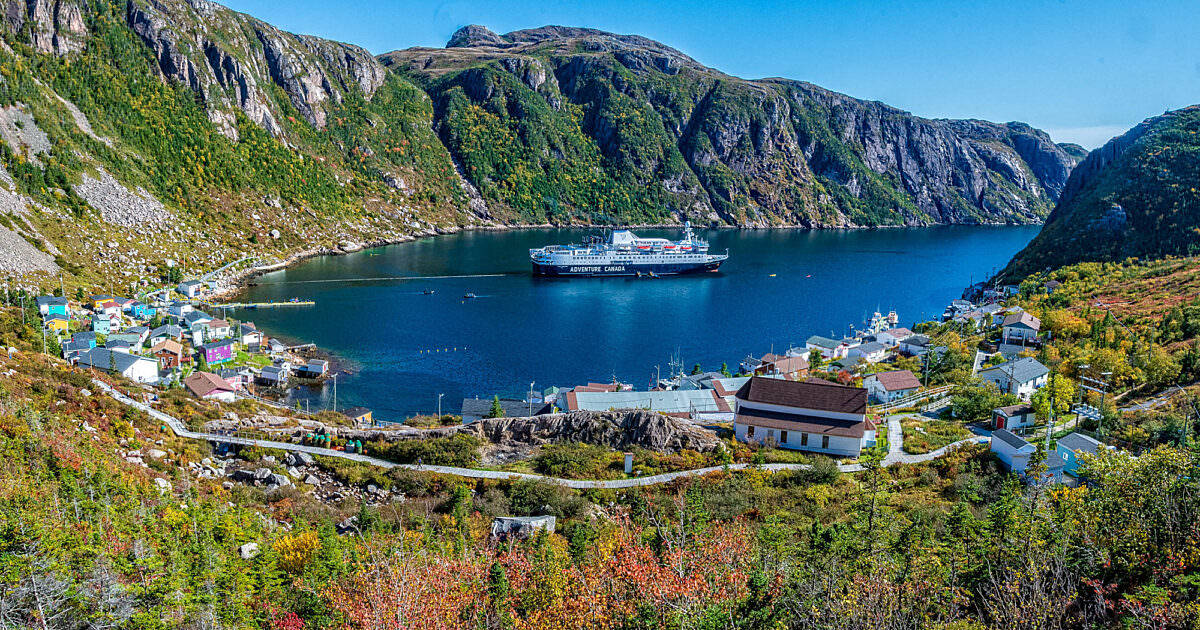 A Small Town In Newfoundland's Countryside Wallpaper