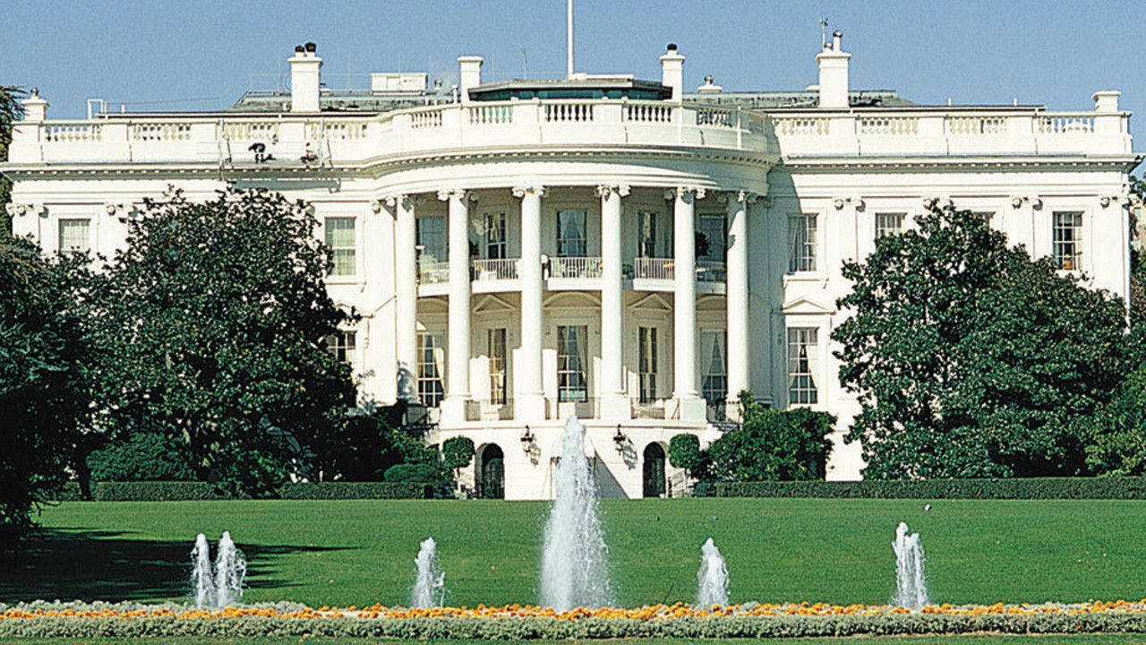A Zoomed Photo Of The White House Wallpaper