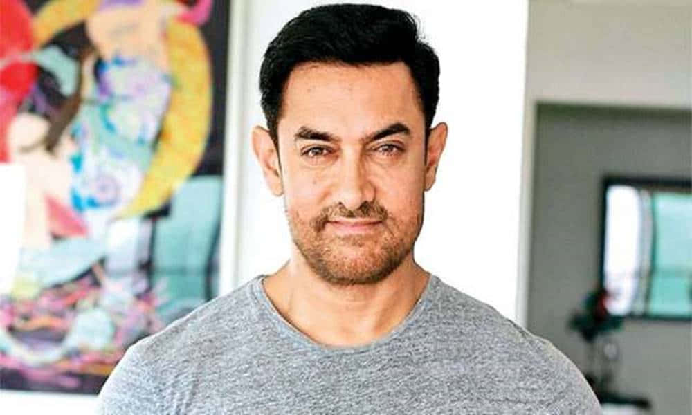 Aamirkhan, Megastar Di Bollywood