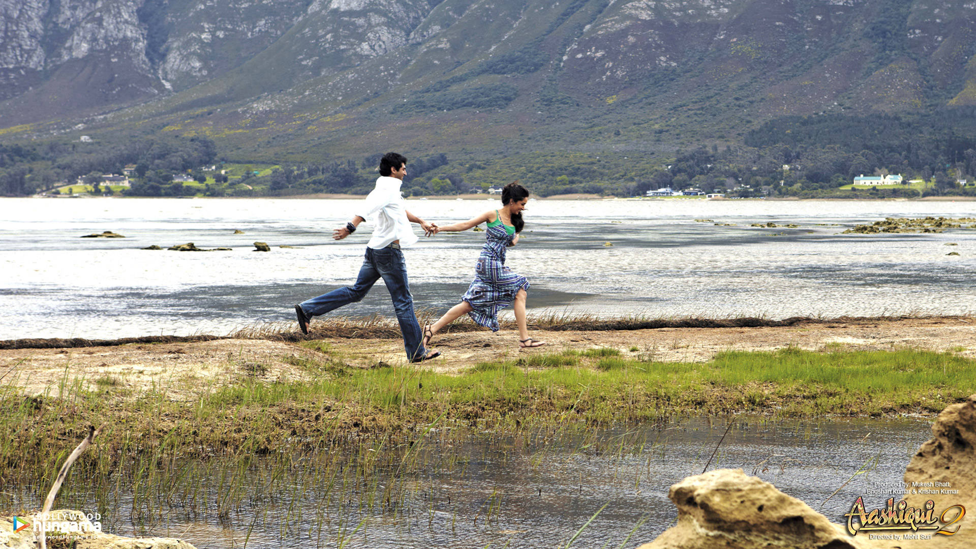 Aashiqui 2 Leading Characters Running Picture