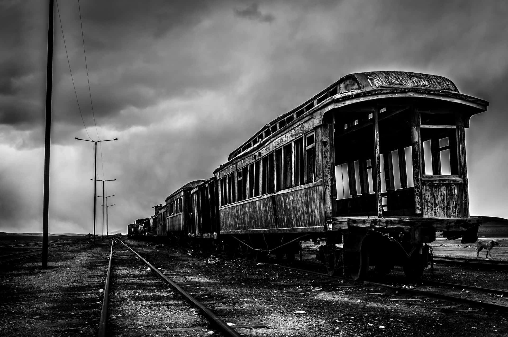 Train Abandonné En Noir Et Blanc Fond d'écran