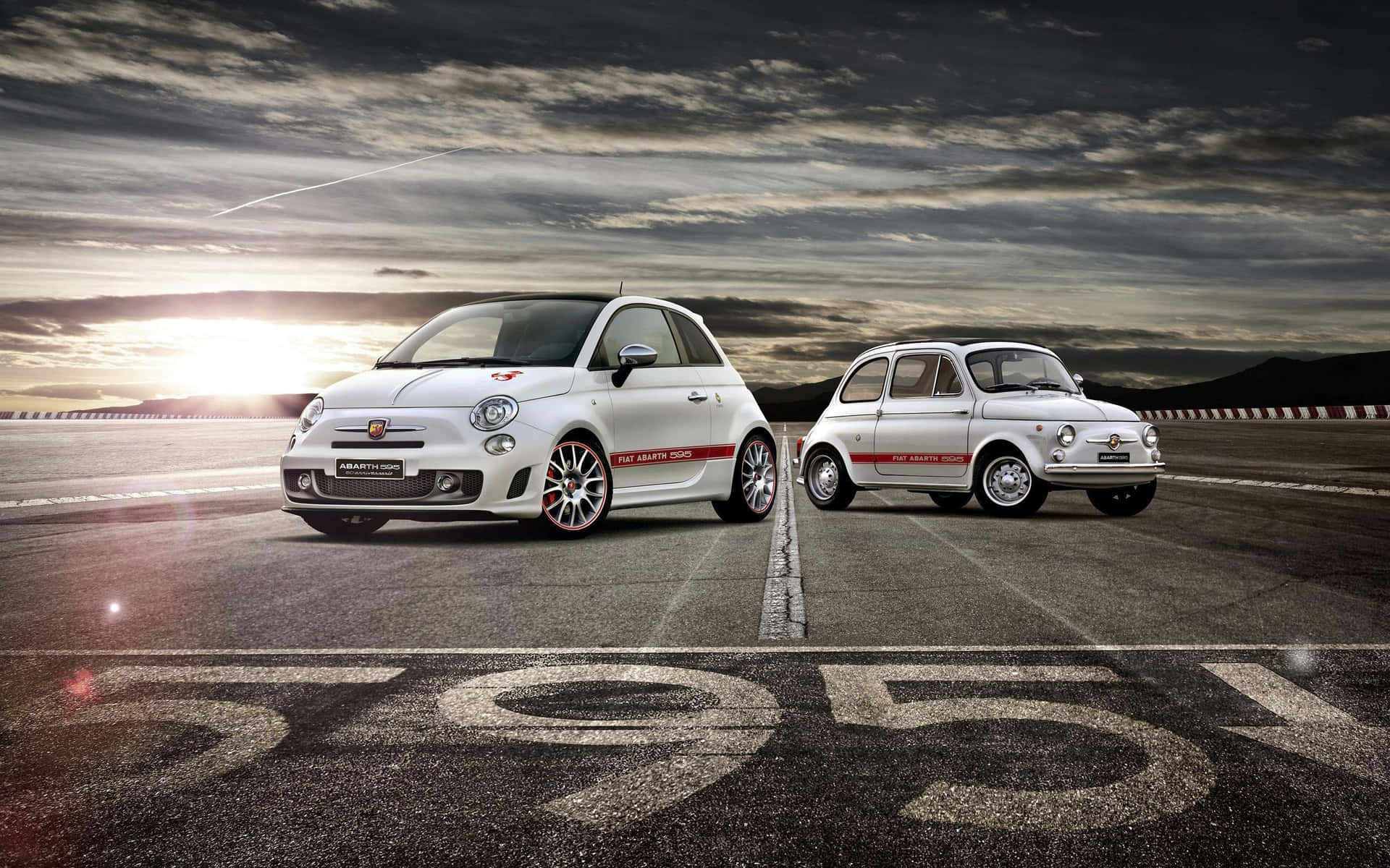 Abarth 595 Turismo on Track Wallpaper