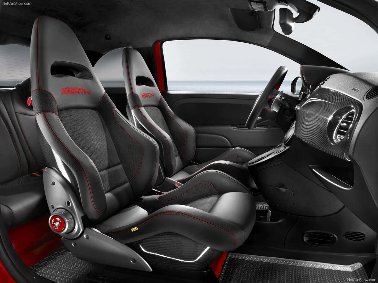 Abarth 695 Tributo Ferrari In A Stellar Shot Wallpaper