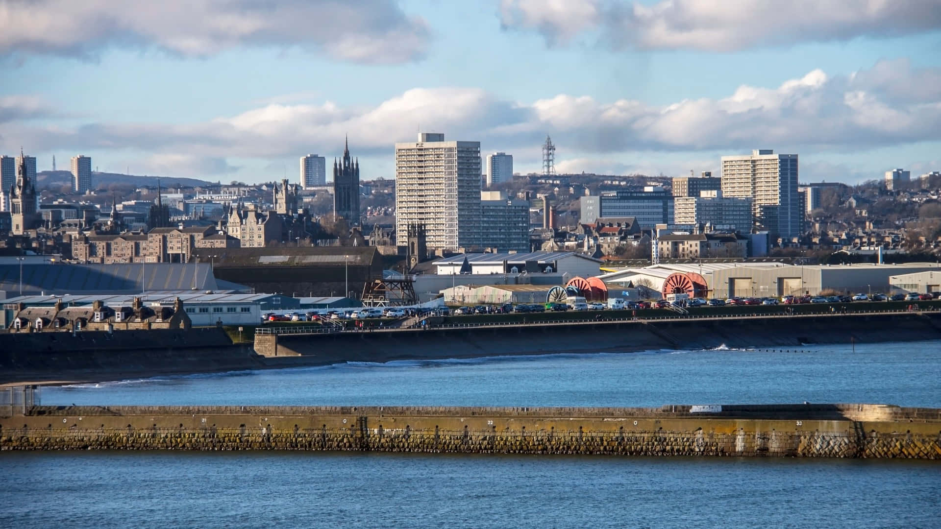 Aberdeen Cityscapeand Coastline Wallpaper