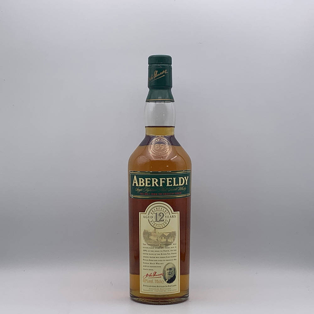 Botellade Whisky Aberfeldy Alta. Fondo de pantalla