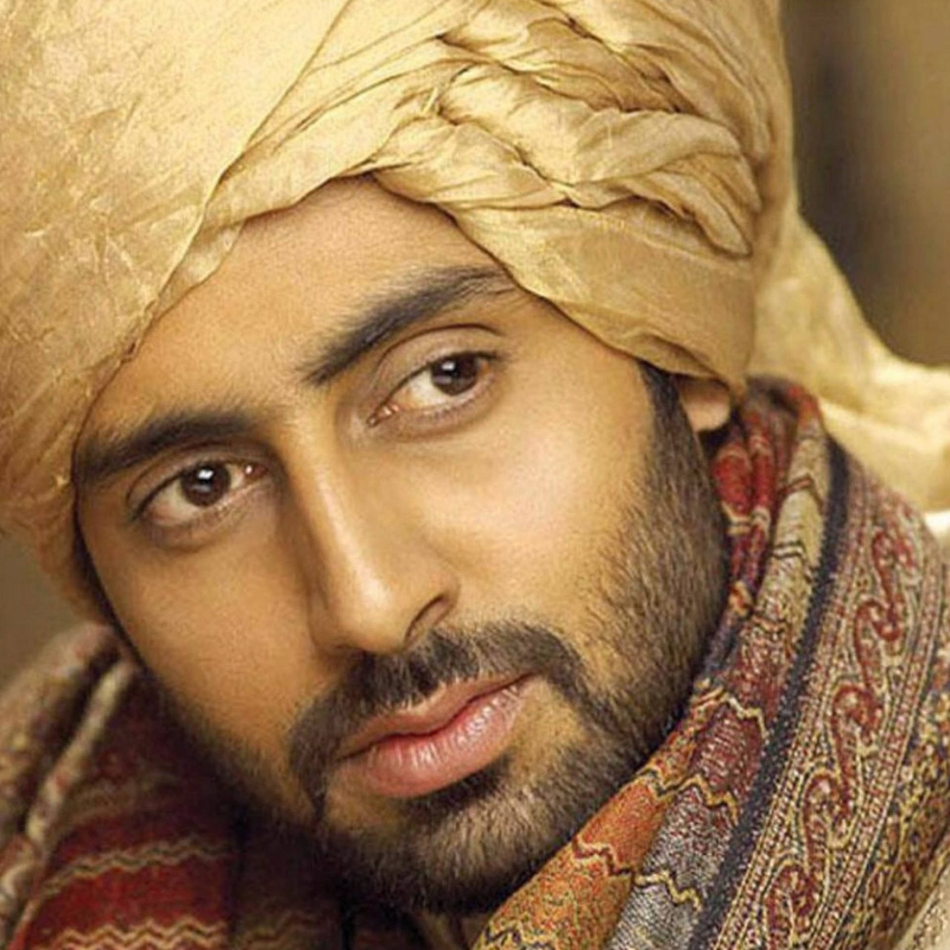 Abhishek Bachchan Wearing Indian Clothing Wallpaper