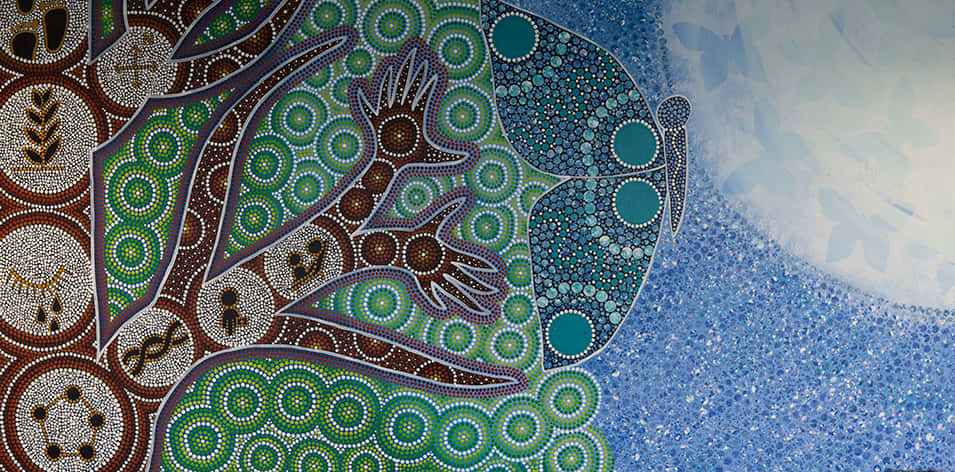 Unhombre Aborigen Interactúa Con La Naturaleza Circundante