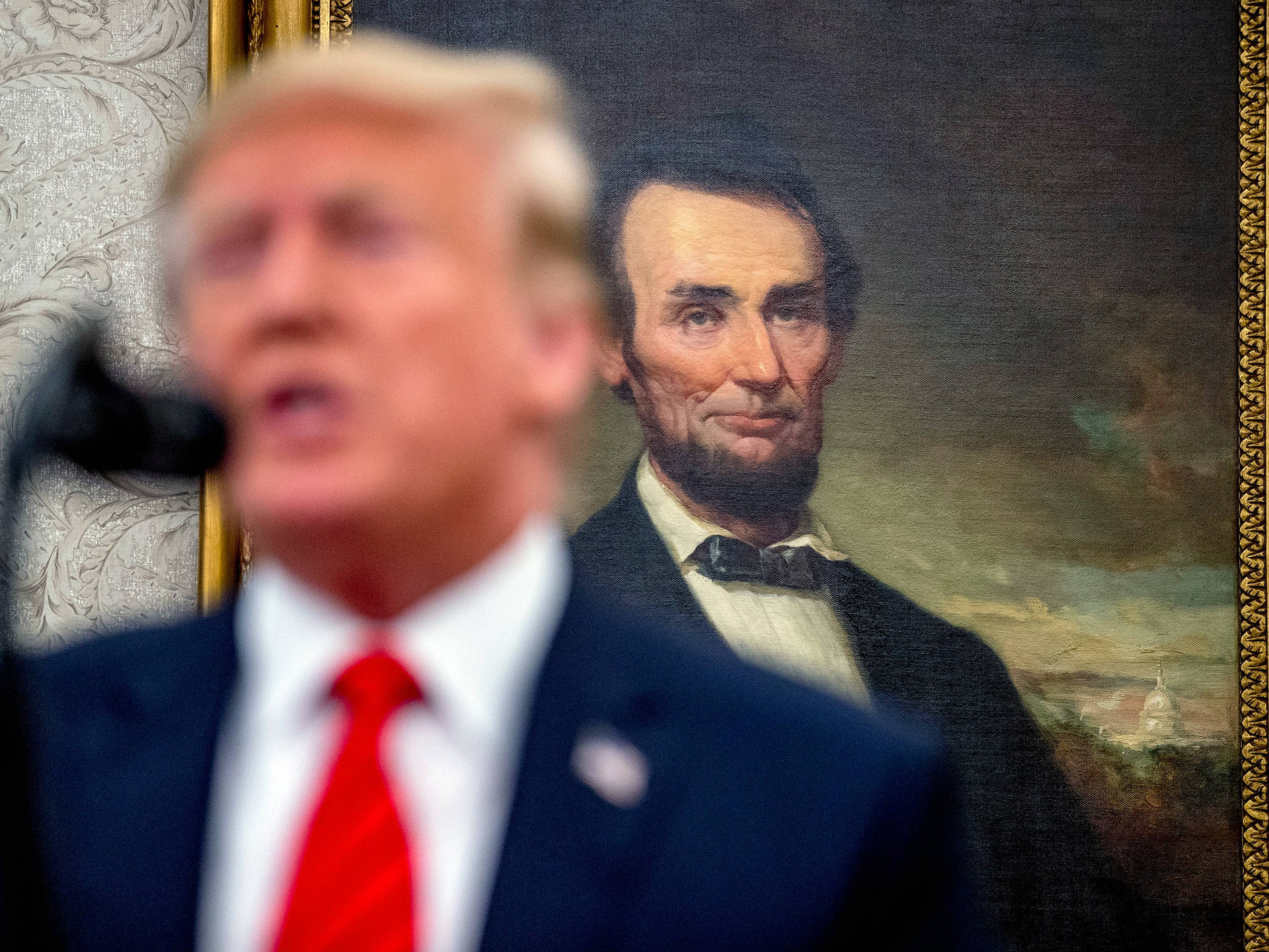 Abraham Lincoln Portrait Painting With Former President Trump Wallpaper