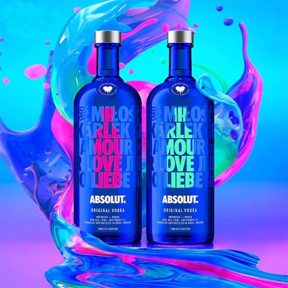Absolut Vodka Drop Of Love In Blue And Pink Ink Wallpaper