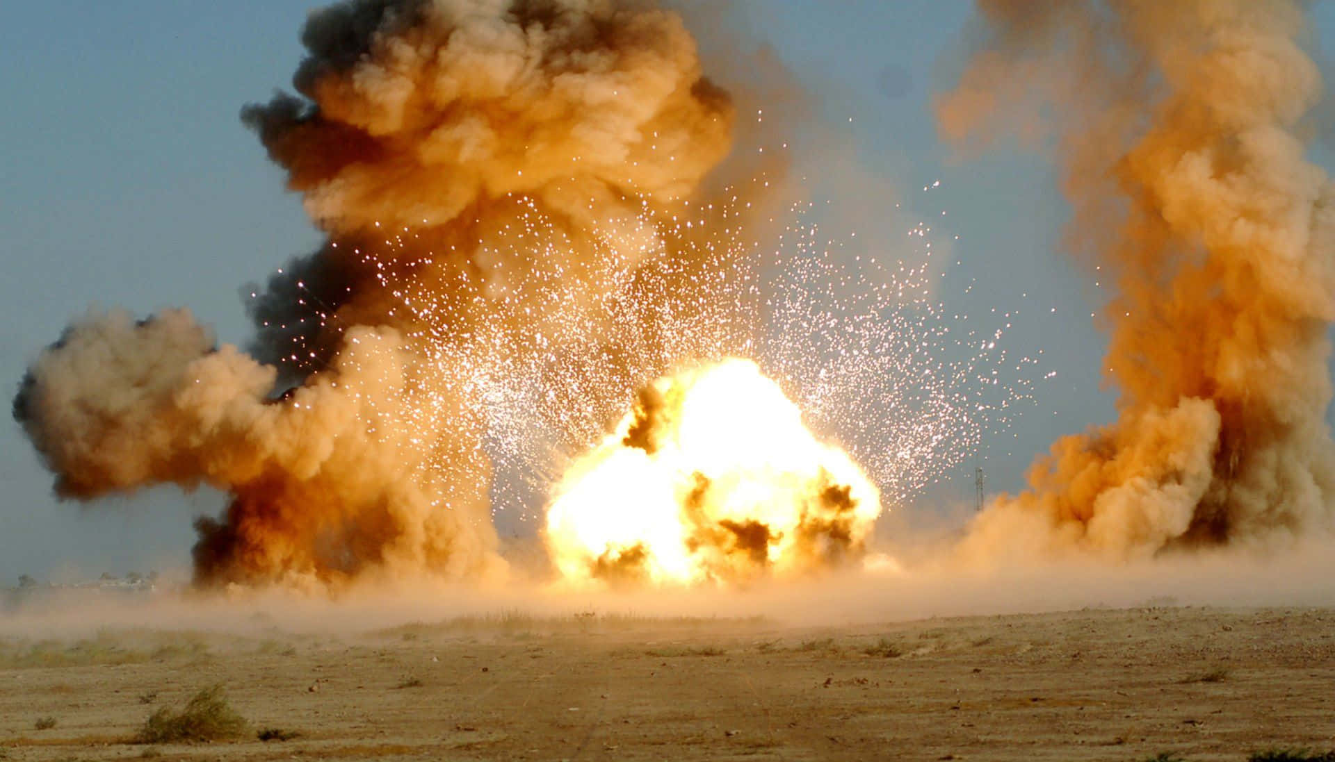 Einegroße Explosion In Der Wüste.