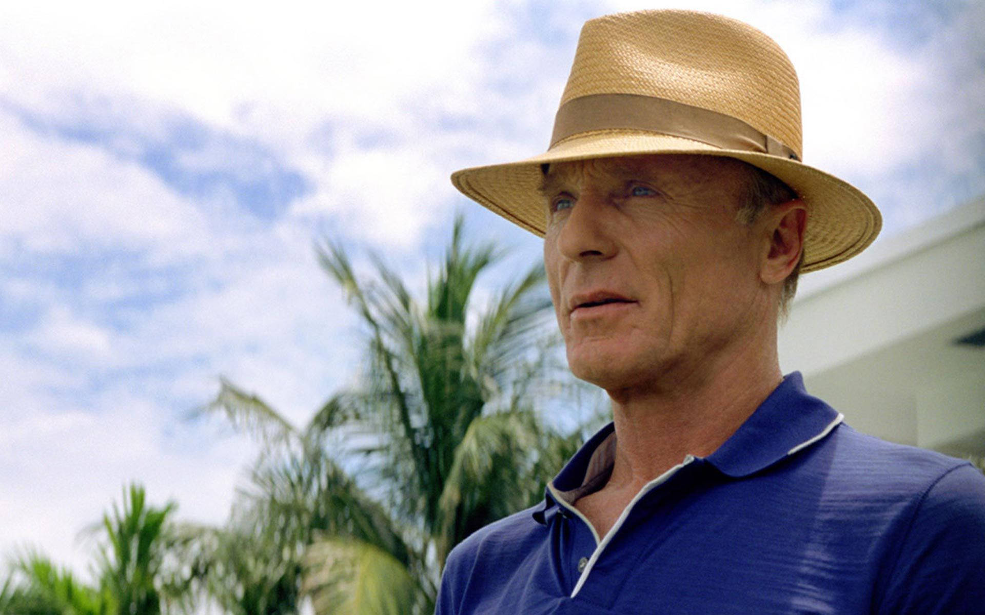 Ed Harris in a scene from the movie "Pain and Gain" Wallpaper
