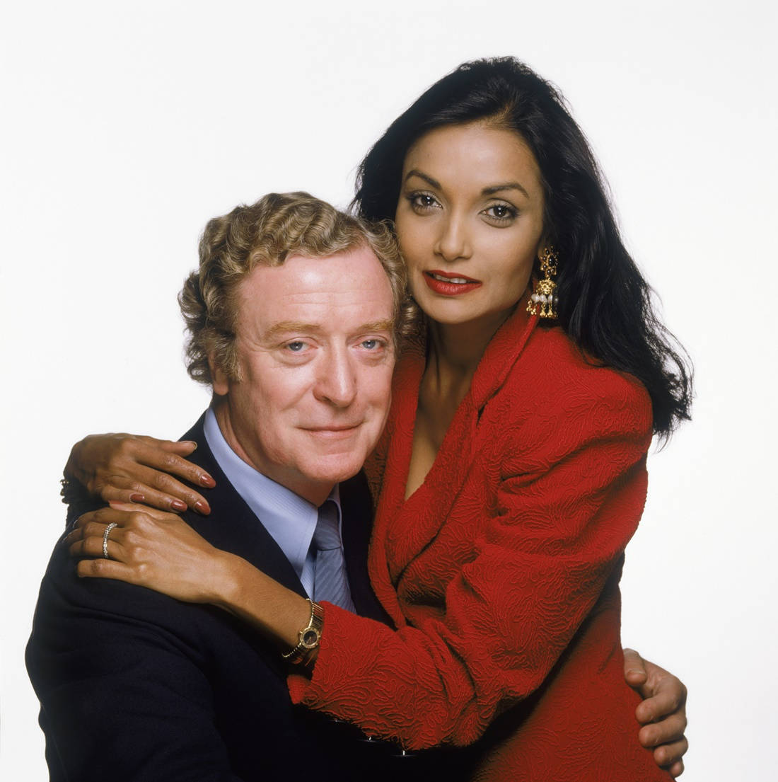 Actor Michael Caine And His Wife Shakira Caine Wallpaper