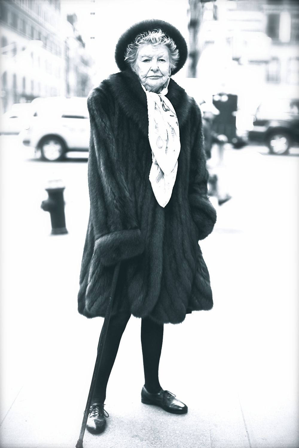 Skådespelarenelaine Stritch I Vintage Mode Porträtt. Wallpaper
