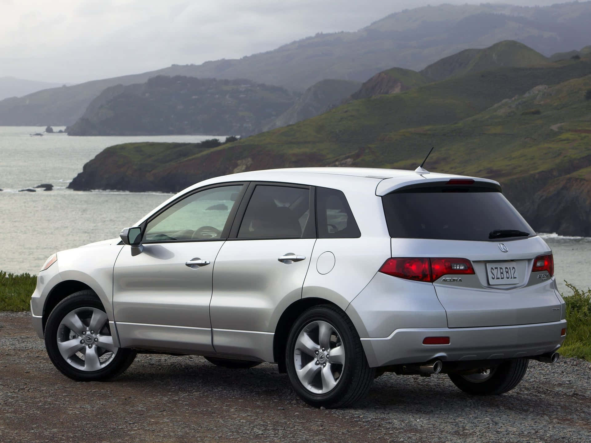 Acura RDX: Luxury Crossover SUV on the Road Wallpaper