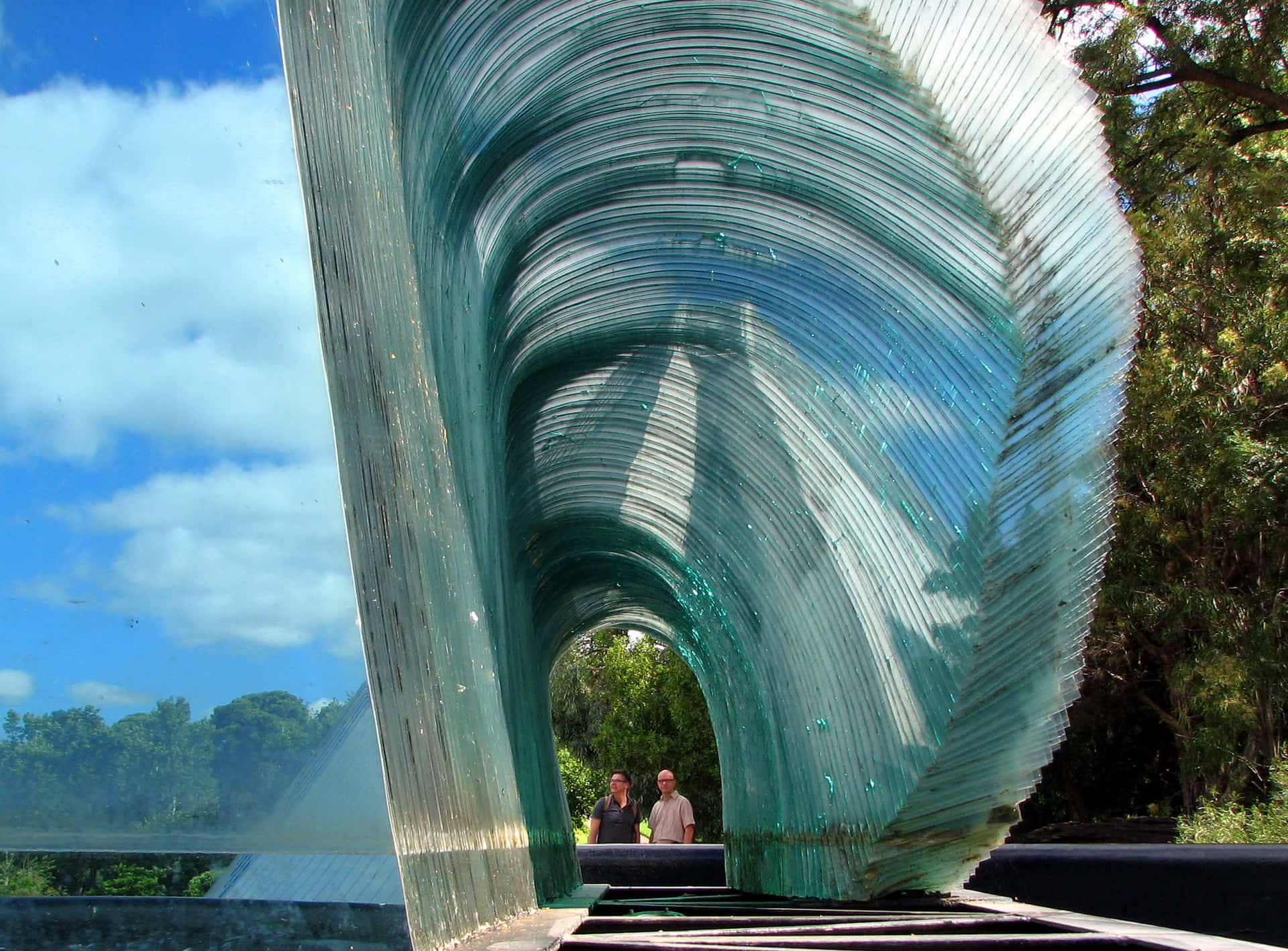 Adelaide Botanic Garden Glass Wave Sculpture Wallpaper
