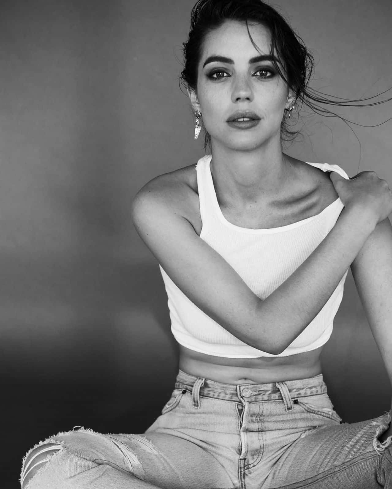 Adelaide Kane Monochrome Portrait Wallpaper