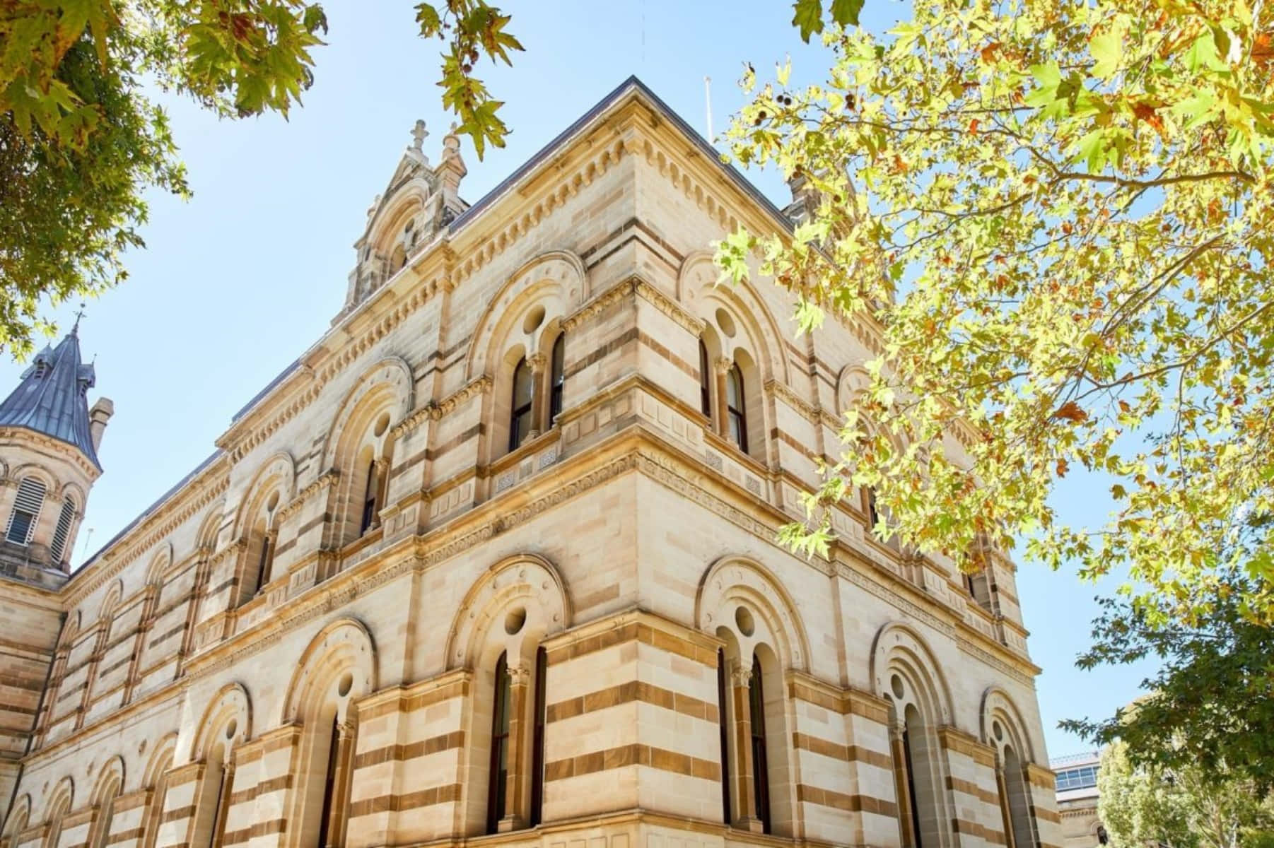 Adelaide State Library Exterior Wallpaper