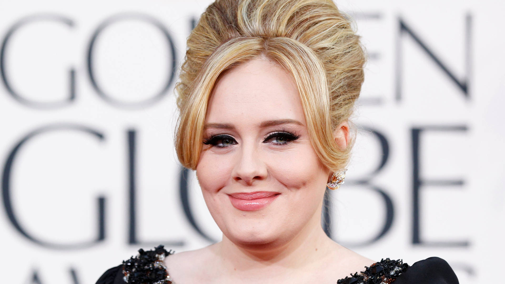 Adele Golden Globe Awards Background