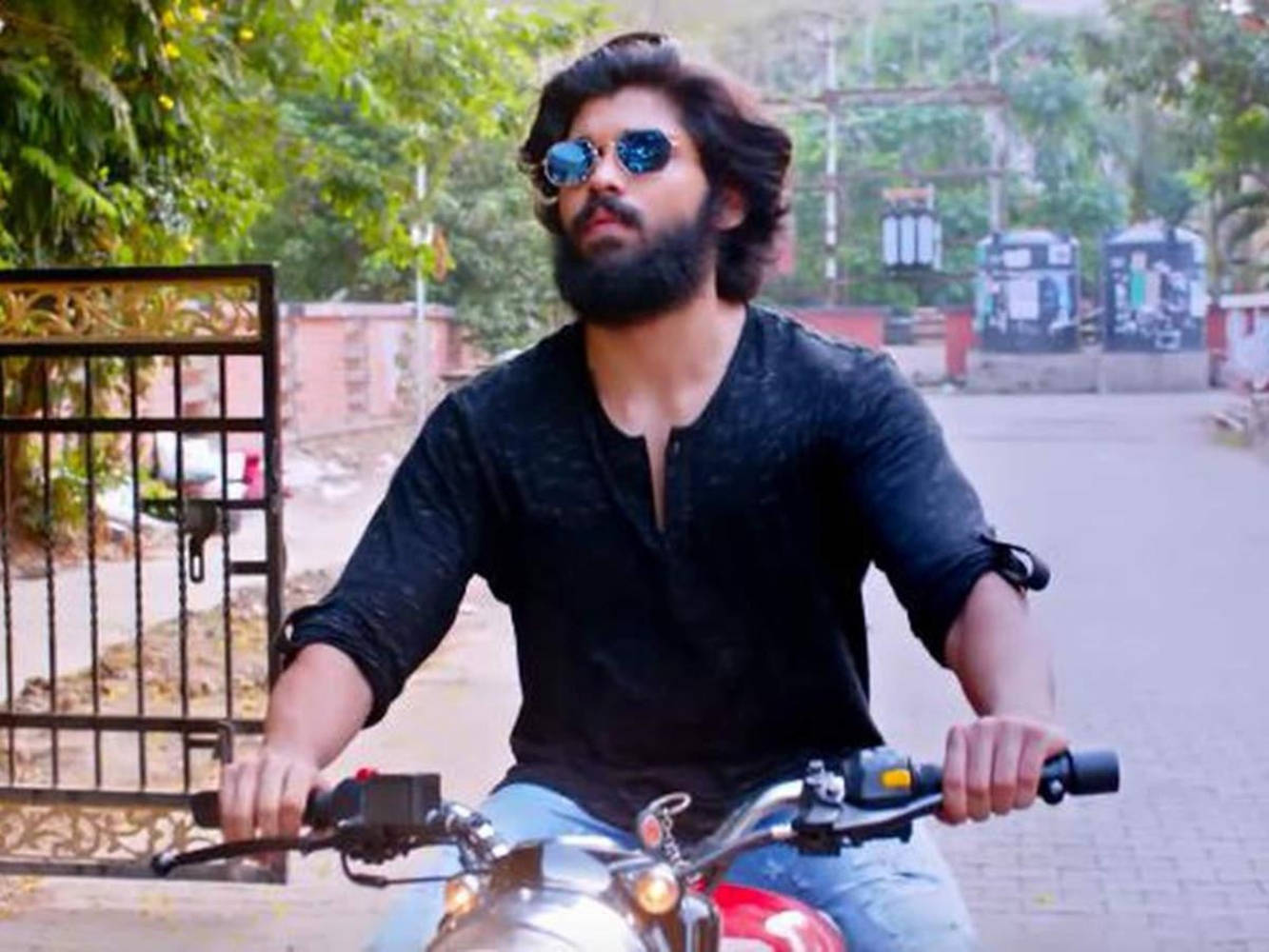 Download Adithya Varma Scene Of Driving A Motorcycle Wallpaper ...