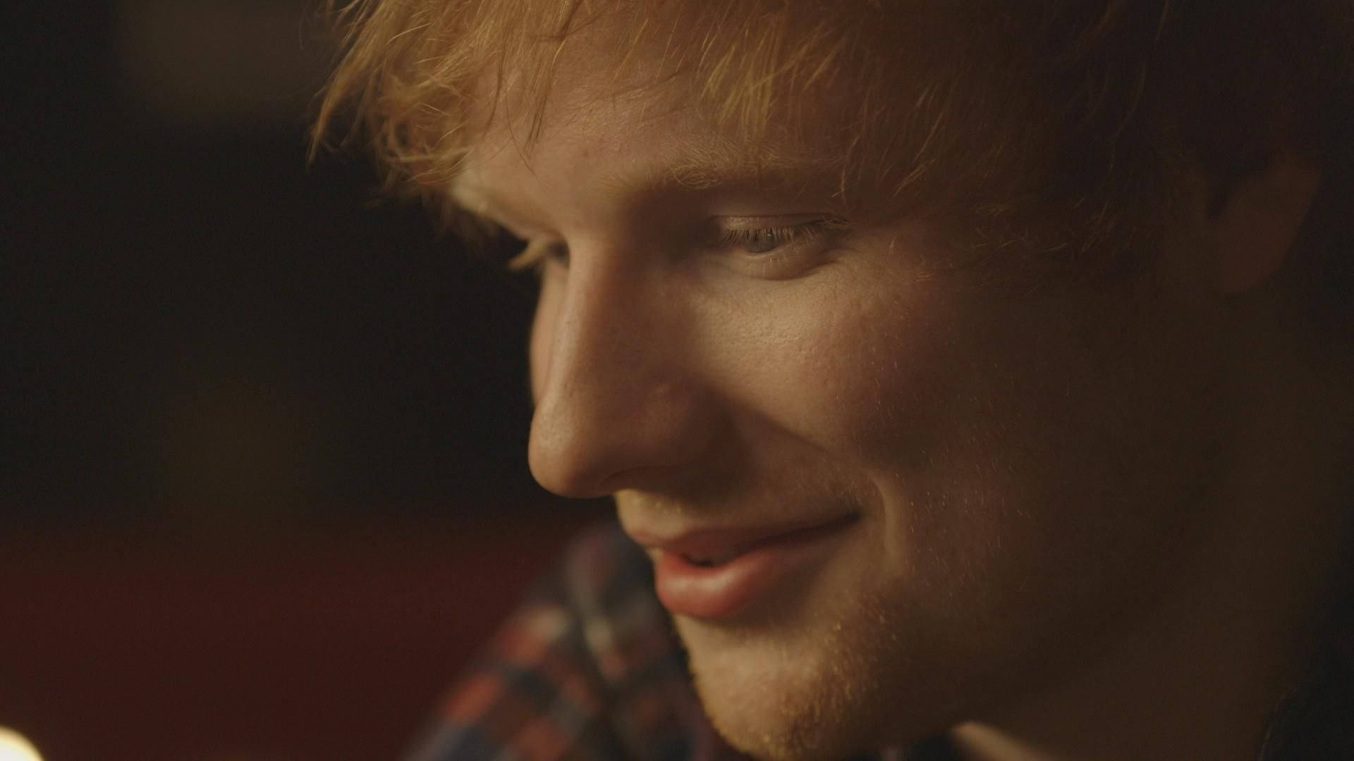 Adorable Ed Sheeran Background