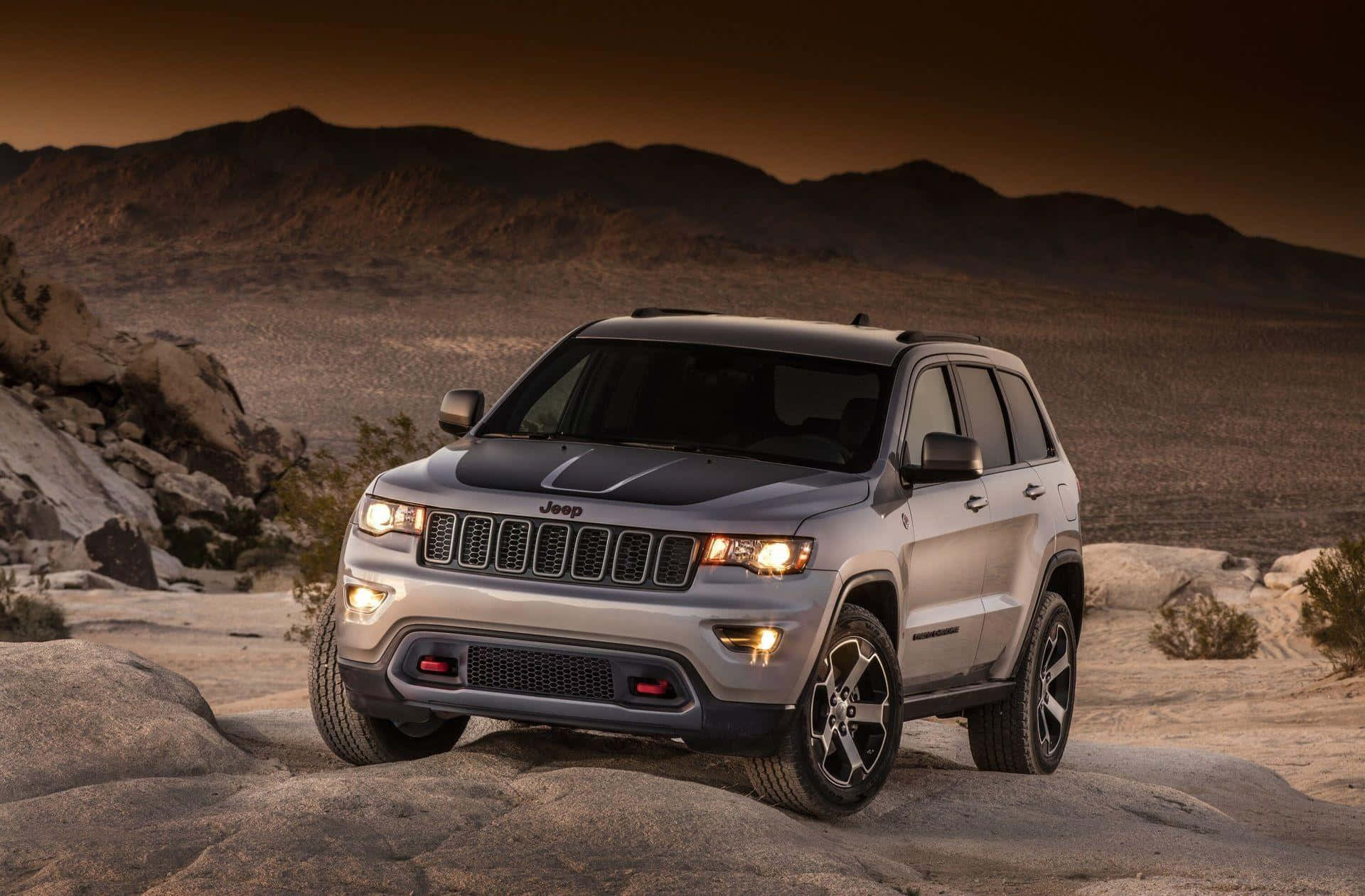 Adventure Redefined With Jeep Grand Cherokee Wallpaper