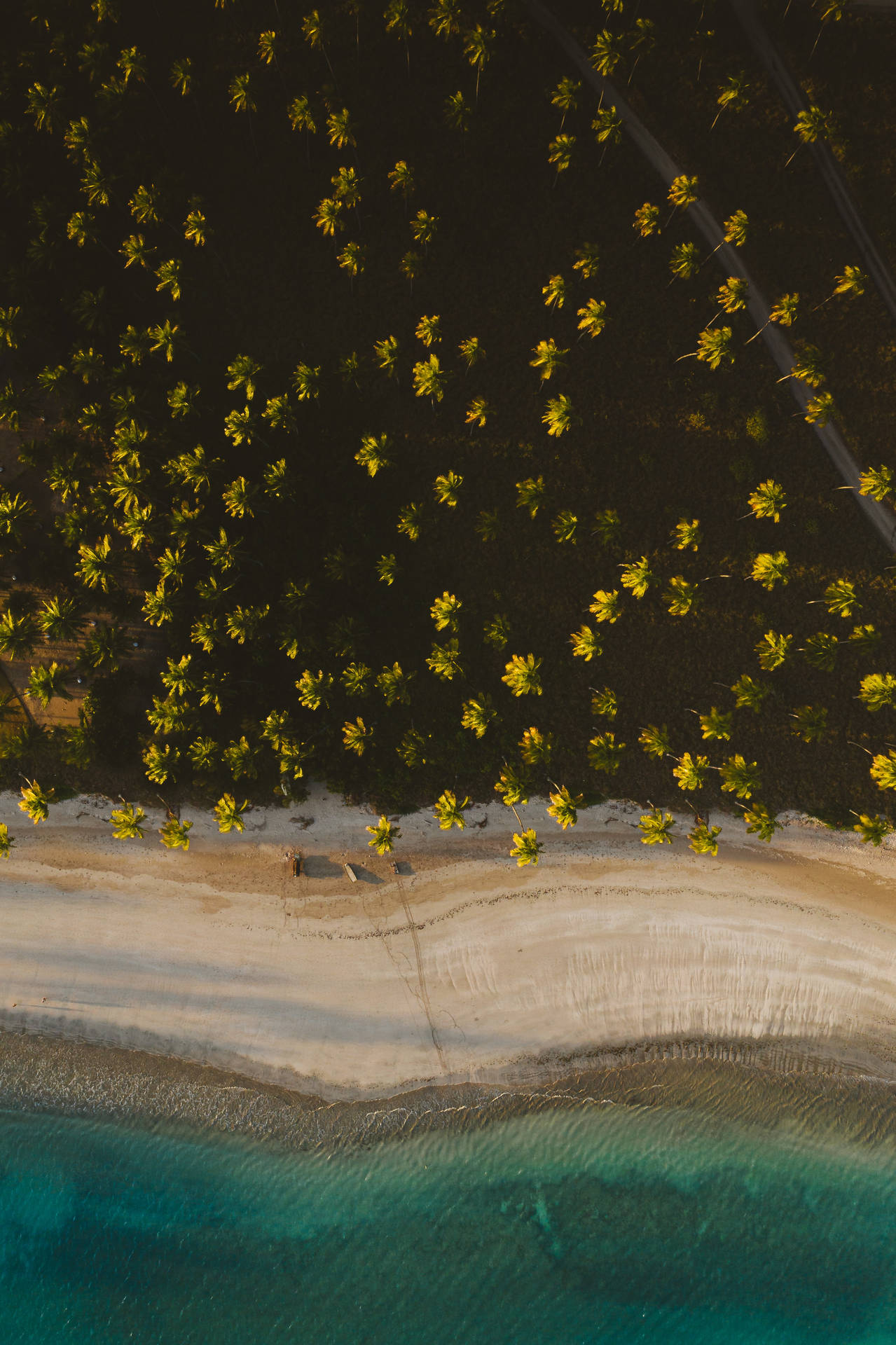 An aerial view of a beautiful beach Wallpaper