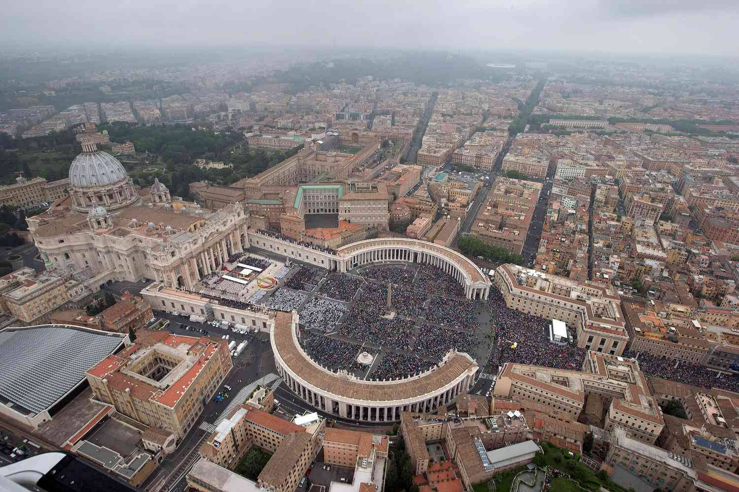 Luftfoto af Vatikanstaten Wallpaper